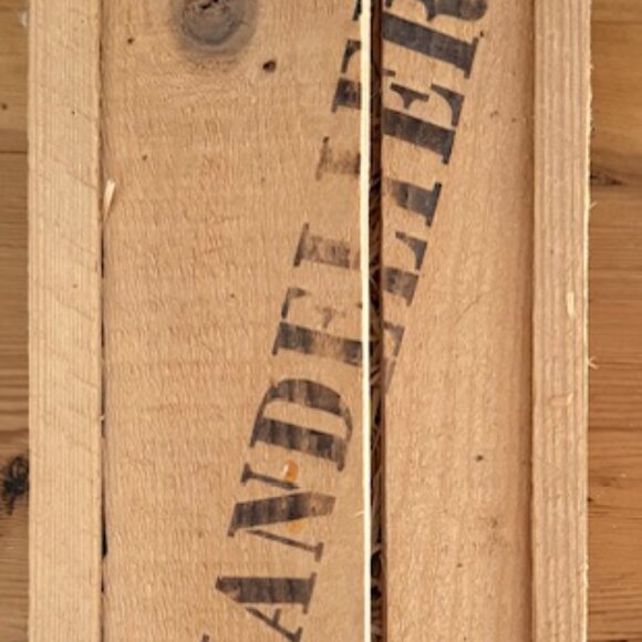 Limited Edition Swatch Chandlier - Picture 7 of 10